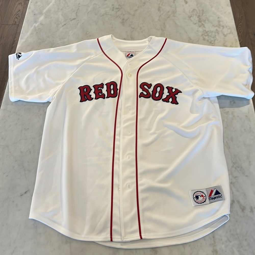 Red Sox Jonathan Papelbon jersey, like new. XL